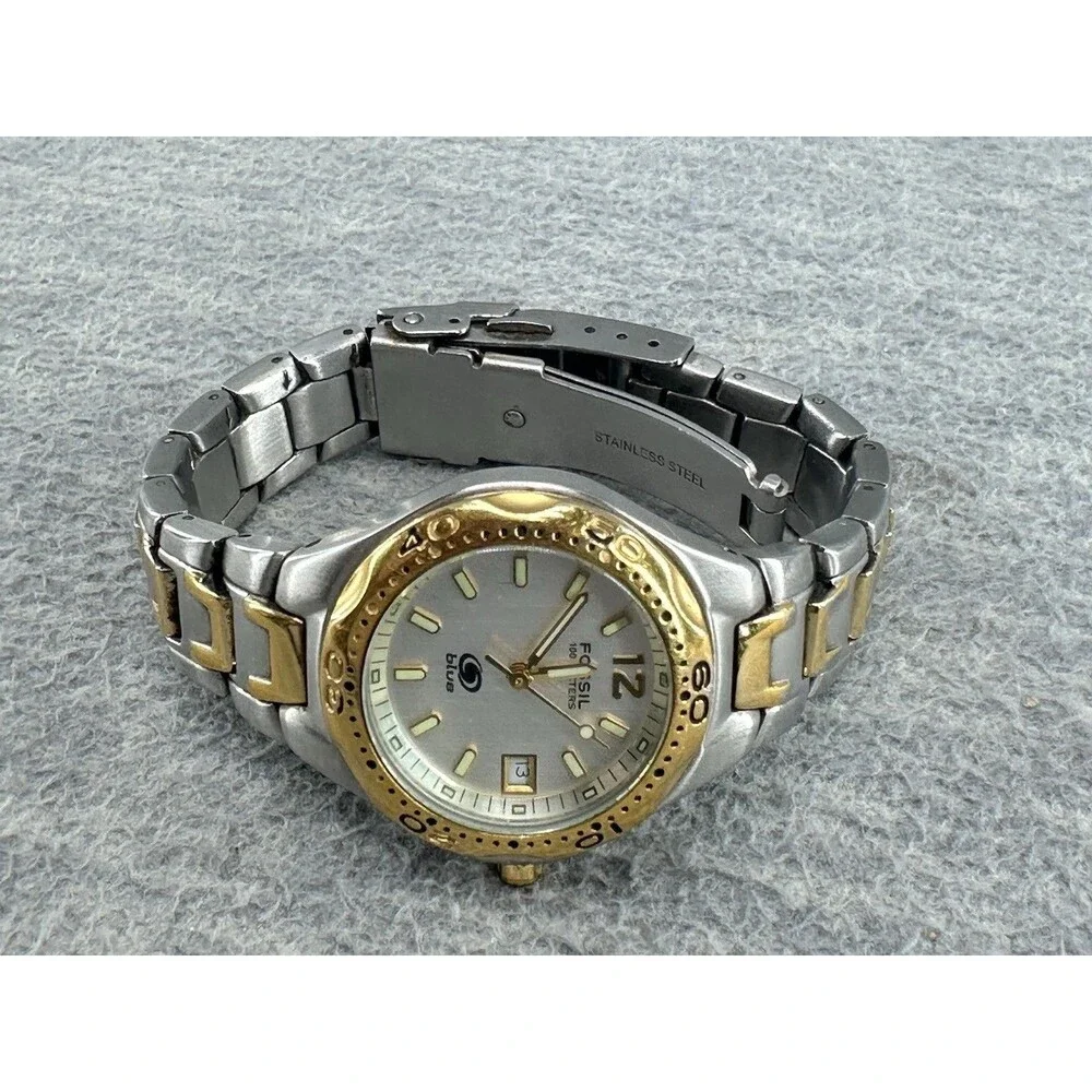 FOSSIL BLUE AM 3425 100 Meter Woman's WR Quartz Watch NEEDS New Battery AS